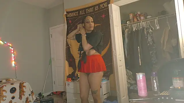 loveluna8 online show from February 12, 1:52 am