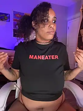 loveluna8 online show from March 3, 9:48 pm