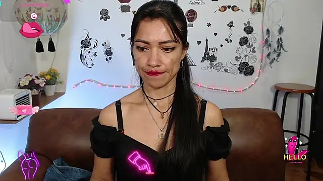 Snapshot of FernandaEloisa chatting on January 11, 3:42 pm FernandaEloisa online show from January 11, 3:42 pm