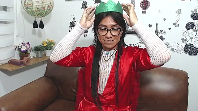 Snapshot of FernandaEloisa chatting on March 15, 12:47 am FernandaEloisa online show from March 15, 12:47 am