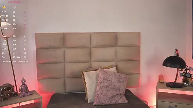 lexiee grey  online show from November 12, 11:43 am