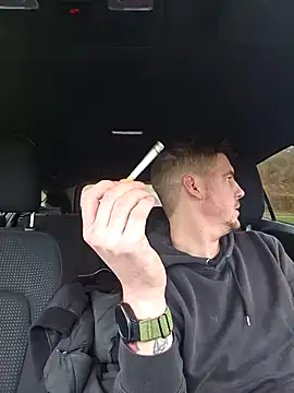 Titanhoott online show from January 22, 11:01 am