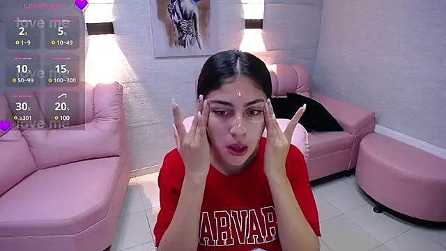 Alaya cute online show from February 11, 10:39 pm