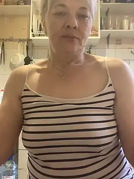 Lia Laguna77 online show from January 31, 2:07 pm