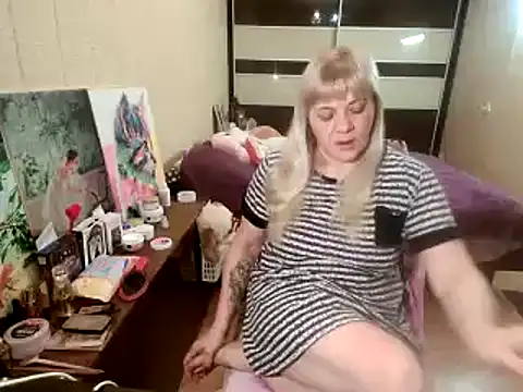 Lia Laguna77 online show from December 17, 3:40 pm