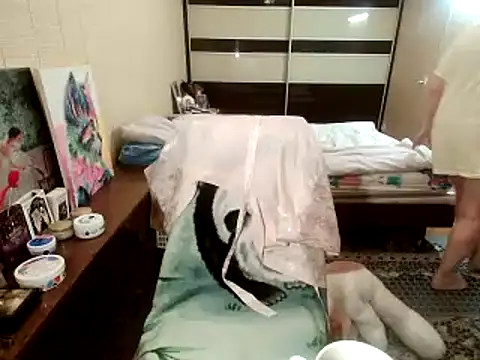 Snapshot of Lia_Laguna77 chatting on April 10, 3:34 am Lia Laguna77 online show from April 10, 3:34 am