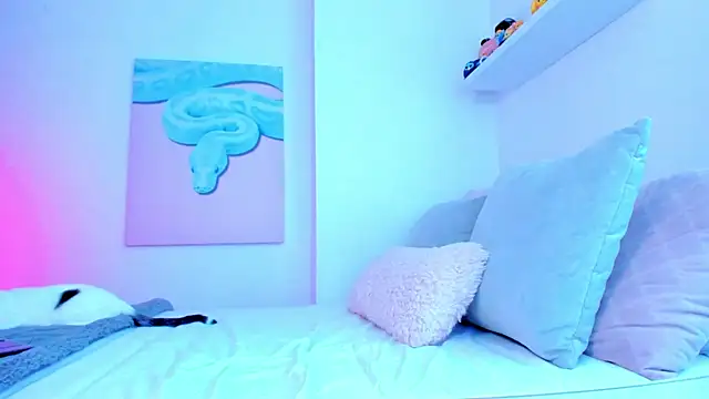 Alexis Rosse online show from December 15, 12:53 pm