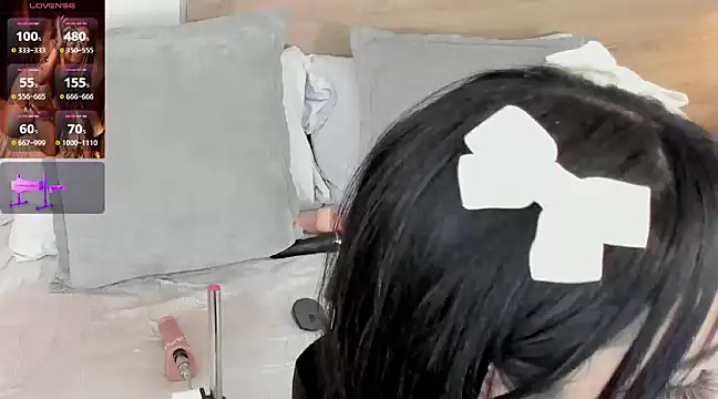 Snapshot of Megansttein_ chatting on February 2, 7:35 pm Megansttein online show from February 2, 7:35 pm
