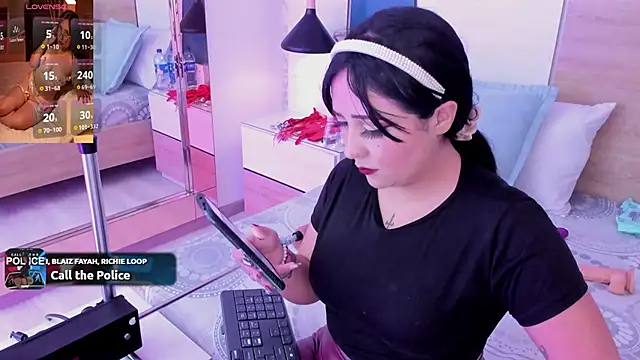 Snapshot of Megansttein_ chatting on March 12, 7:06 pm Megansttein online show from March 12, 7:06 pm