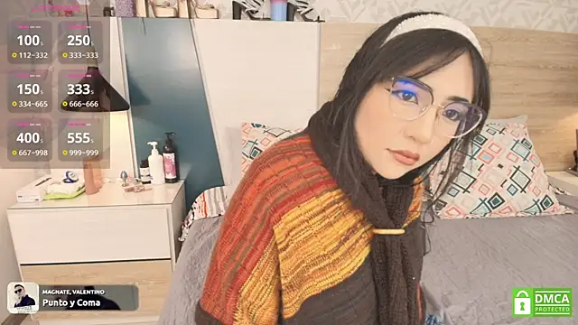 Megansttein  online show from December 22, 7:55 pm