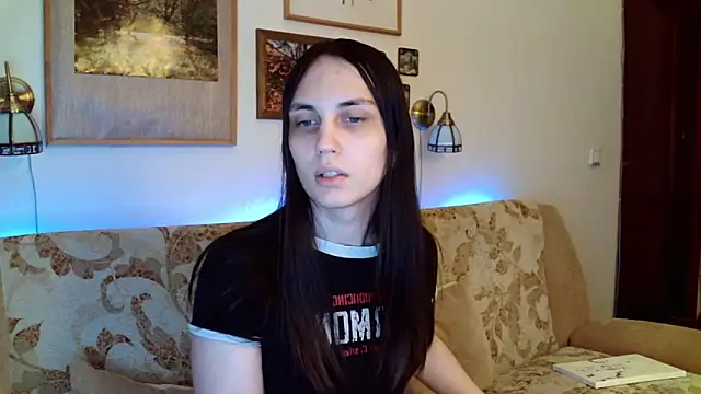 BlackHe4rts  online show from April 10, 7:40 pm