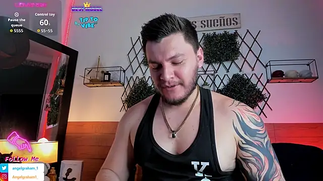 Snapshot of Angelgraham_1 chatting on October 21, 3:57 pm Angelgraham 1 online show from October 21, 3:57 pm