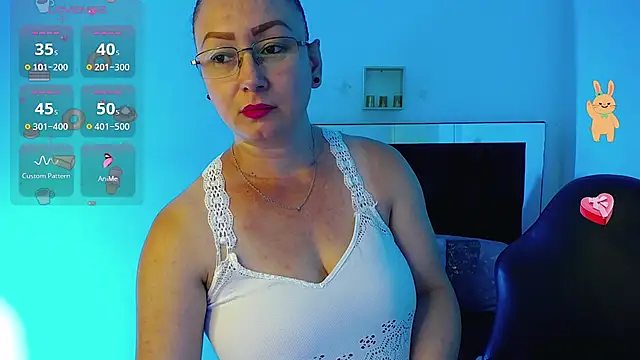 milly sanchez online show from July 11, 8:00 pm