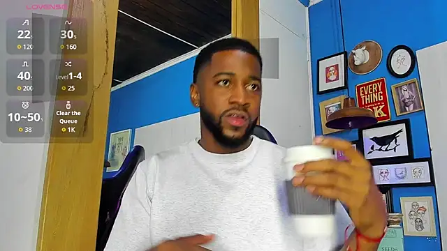 Snapshot of Drake_Nassir4 chatting on September 28, 3:34 am Drake Nassir4 online show from September 28, 3:34 am