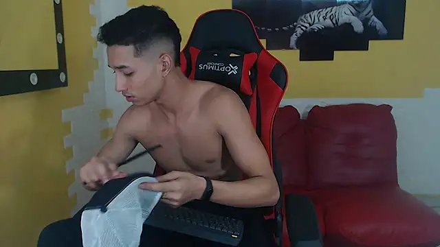 jose sexycumm online show from December 23, 7:20 pm