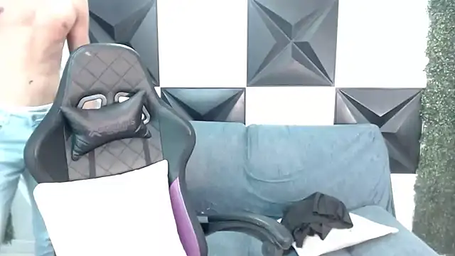 jose sexycumm online show from January 12, 9:29 pm