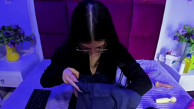 Katty Queen online show from September 24, 12:30 pm