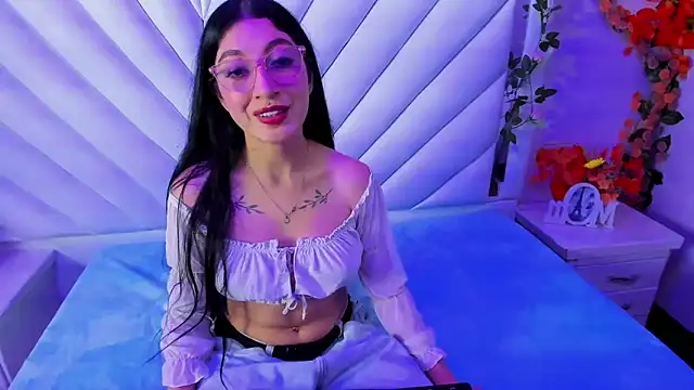 Katty Queen online show from October 15, 7:25 pm