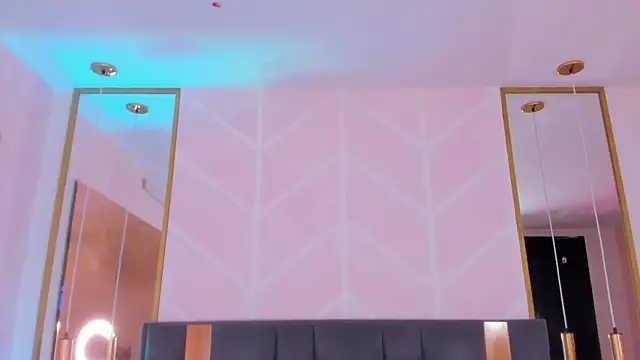 GabyPetit online show from November 11, 8:09 pm