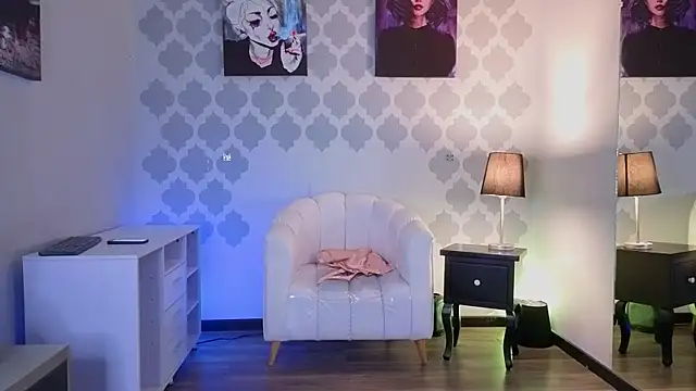 GabyPetit online show from July 17, 7:52 pm
