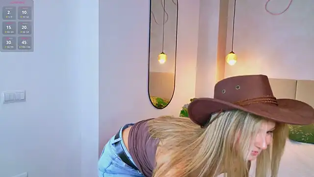  Katie Dierse online show from November 15, 4:47 pm