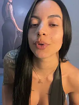 Snapshot of Elamesmamorena chatting on June 17, 12:46 am Elamesmamorena online show from June 17, 12:46 am