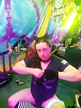 Snapshot of Boo-boo_kittyfux chatting on February 16, 11:05 am Boo-boo kittyfux online show from February 16, 11:05 am