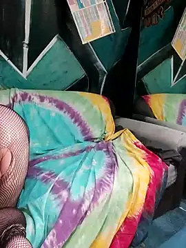 Snapshot of Boo-boo_kittyfux chatting on September 9, 4:39 pm Boo-boo kittyfux online show from September 9, 4:39 pm