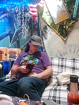 Snapshot of Boo-boo_kittyfux chatting on September 25, 7:34 am Boo-boo kittyfux online show from September 25, 7:34 am