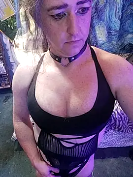 Snapshot of Boo-boo_kittyfux chatting on October 3, 5:21 pm Boo-boo kittyfux online show from October 3, 5:21 pm