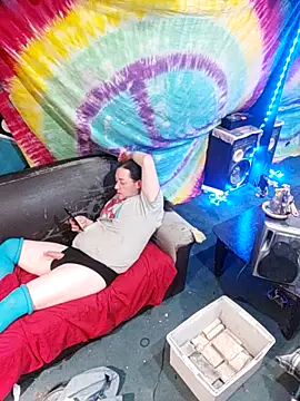 Snapshot of Boo-boo_kittyfux chatting on October 21, 11:38 pm Boo-boo kittyfux online show from October 21, 11:38 pm