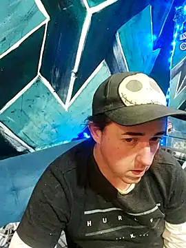 Snapshot of Boo-boo_kittyfux chatting on October 26, 12:27 am Boo-boo kittyfux online show from October 26, 12:27 am