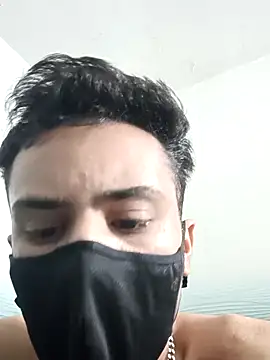 Snapshot of Mr_joh chatting on November 17, 5:35 am Mr joh online show from November 17, 5:35 am