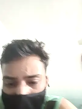 Snapshot of Mr_joh chatting on November 19, 4:56 am Mr joh online show from November 19, 4:56 am