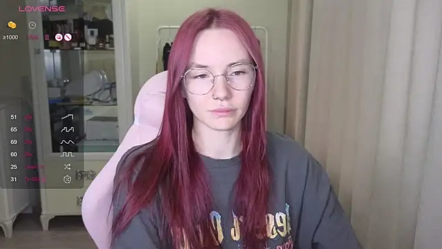 Snapshot of littlevildevil chatting on September 17, 11:12 am littlevildevil online show from September 17, 11:12 am