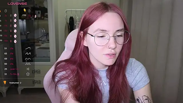 Snapshot of littlevildevil chatting on September 29, 11:04 am littlevildevil online show from September 29, 11:04 am