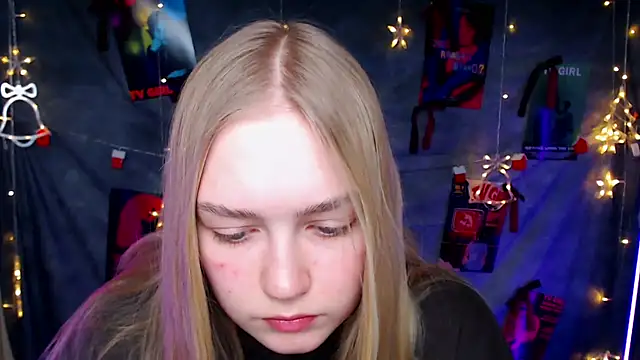 MademoiselleCl online show from January 18, 1:15 pm