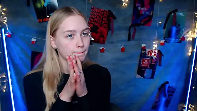 MademoiselleCl online show from January 19, 1:15 pm