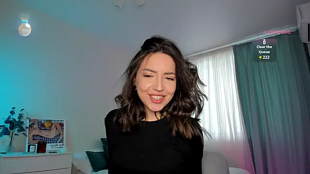 Oh My Dianee online show from February 10, 7:36 am