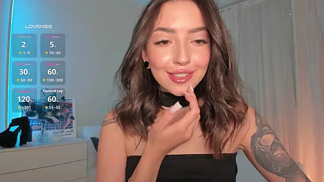 Oh My Dianee online show from September 24, 7:33 am