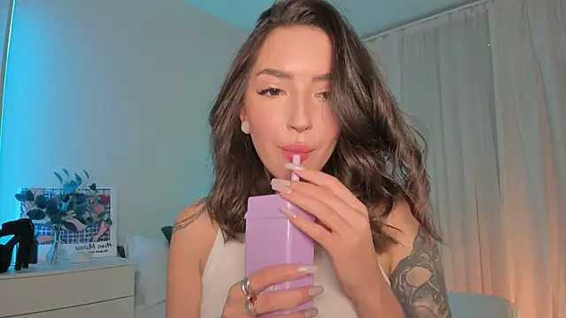 Oh My Dianee online show from October 1, 7:14 am