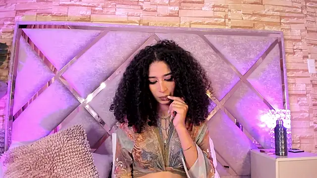  lanna jhonson  online show from November 6, 3:40 am