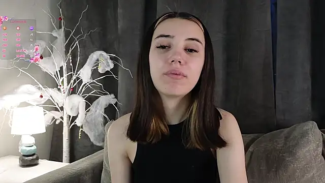 GillianDowdey online show from January 12, 1:53 am