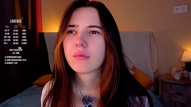 GillianDowdey online show from September 19, 2:02 am