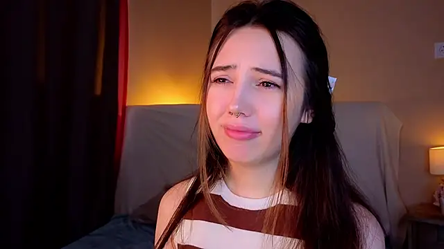 GillianDowdey online show from October 3, 3:25 am