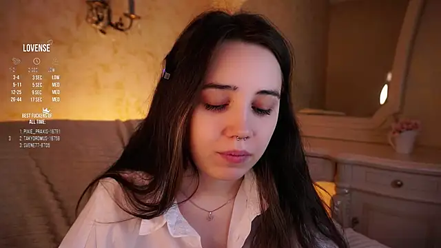 GillianDowdey online show from October 24, 2:52 am