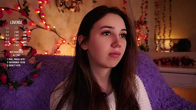 GillianDowdey online show from December 19, 2:51 am