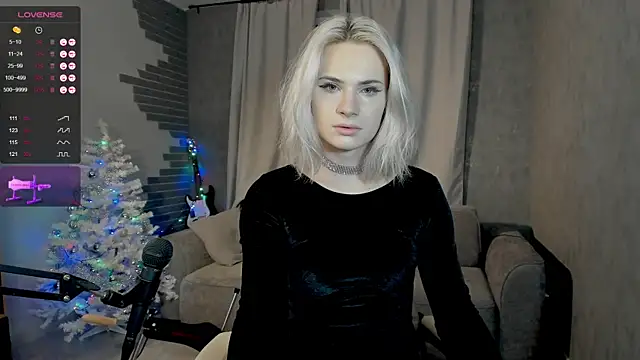 Milena marshmalows online show from December 21, 8:10 pm