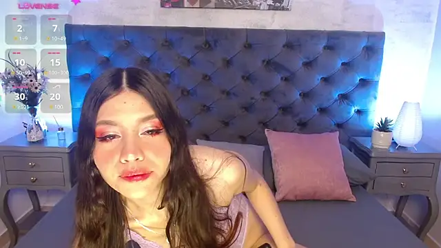 CheryelFox online show from December 14, 9:13 pm