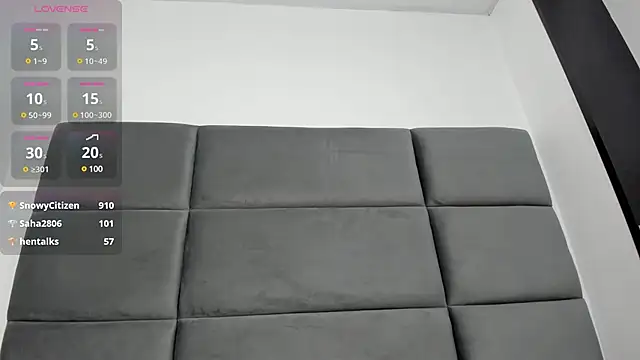 Snapshot of Lizz_Luna chatting on March 14, 3:47 pm Lizz Luna online show from March 14, 3:47 pm
